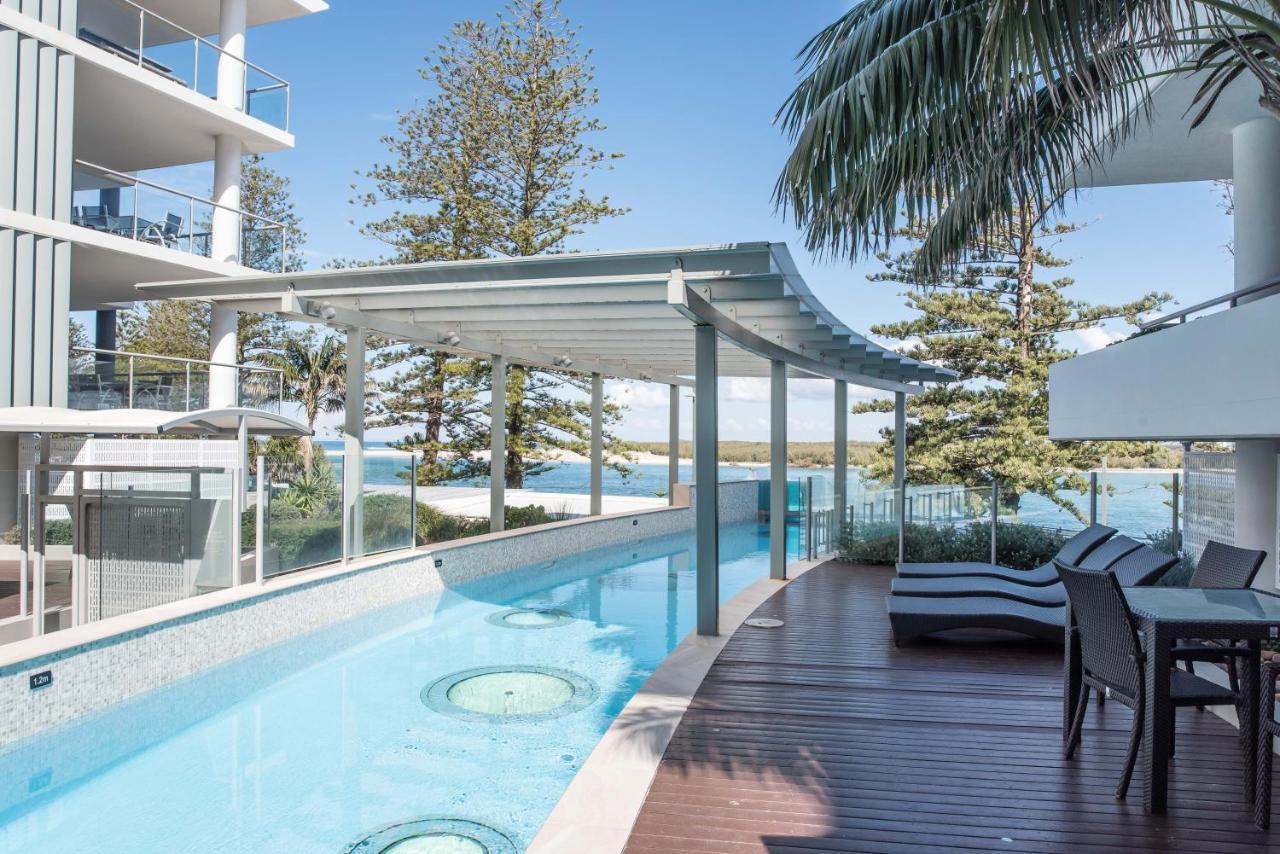 Rumba Beach Resort Caloundra Zewnętrze zdjęcie The pool at the W Hotel